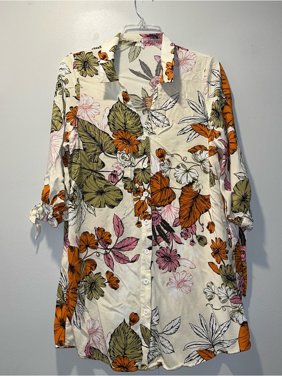 Cupshe Other - EUC Cupshe Size XS Tropical Floral Button-Up Swim Coverup